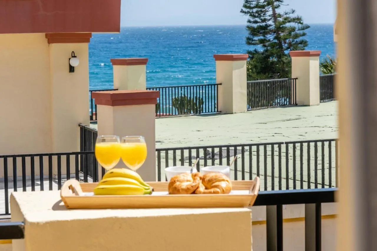 Queen Marbella - Romana Playa Apartment